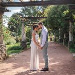 Elégante Séance en Couple de Mariage à Lyon
